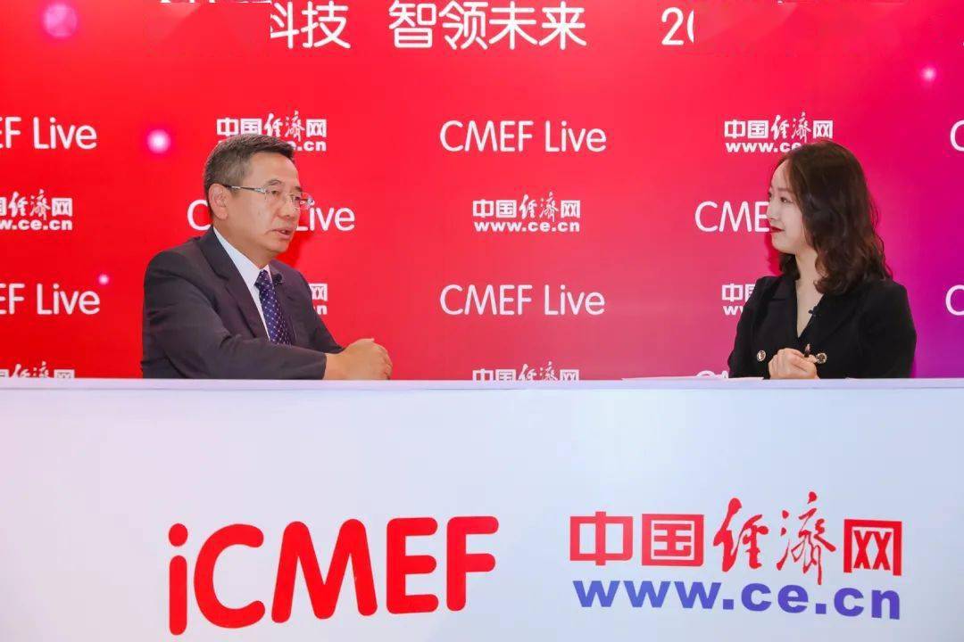 新澳门正版免费大全精选解析落实——探索未来的机遇与挑战