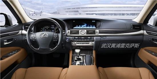 Lexus LS460，豪华与性能的完美融合